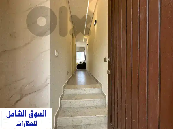 شاليه للإيجار في حالات صور مر، جبيل | إطلالة بحرية ساحرة | مفروش وجاهز REF:RGKR453