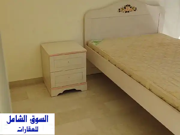 شقة للإيجار 2 نوم موثق مفروشه بالكامل راس النبع 1300 دولار كل 6 شهور سلف