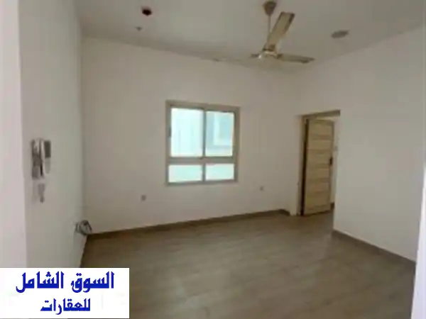 للايجار شقة شامل الكهرباء في توبلي غرفه ومطبخ وصاله