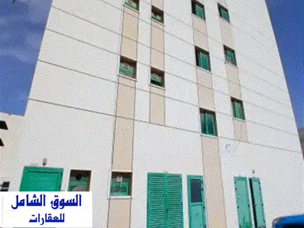 فرصة استثمارية ذهبية: بناية سكنية تجارية للبيع...