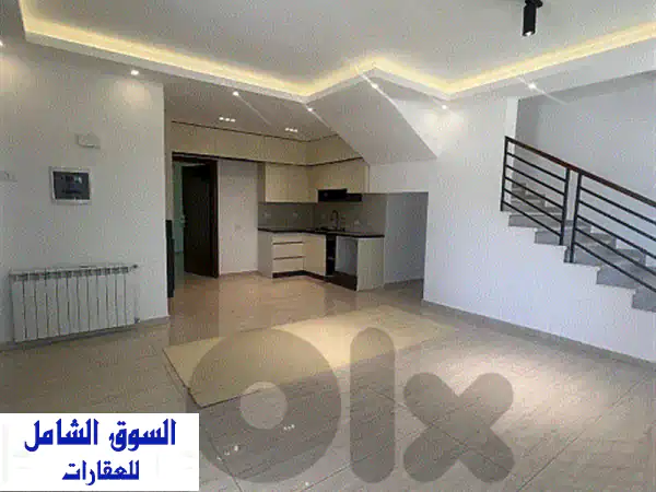 فيلا فاخرة للبيع في قرنايل، لبنان | حديقة خاصة،...