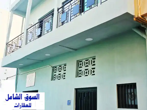 فرصة ذهبية! بيت عائلي مجدد بالكامل للايجار في...
