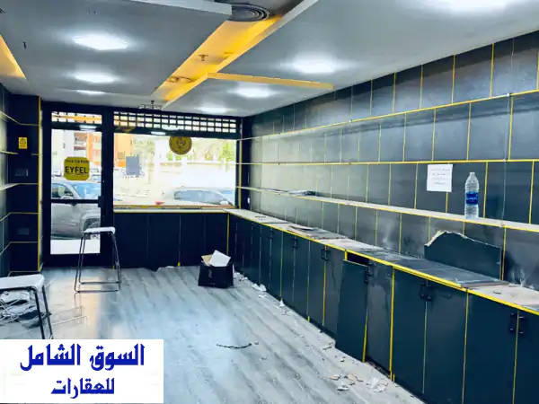 محل تجاري للإيجار في شرق 34م2 | شارع رئيسي | مجهز بالكامل | إيجار 900 د.ك نهائي