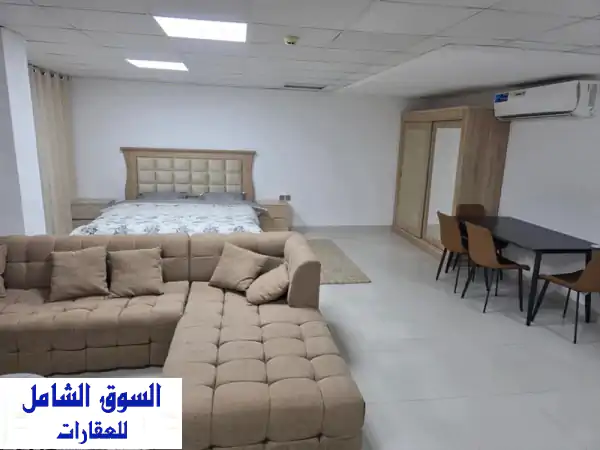 استوديو مفروش للإيجار الشهري بعجمان المويهات 2 | 3300 درهم شامل الفواتير والإنترنت!