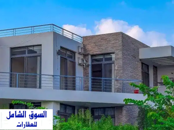دوبلكس للبيع على اكبر مساحة كمباوند امام مطار...
