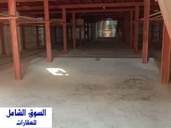 مستودع ميزانين 10,000 قدم للإيجار بأم القيوين |...