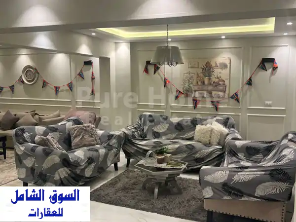 شقة للبيع  لوران  شارع ابو قير