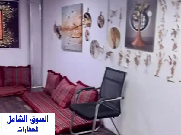 فرصة استثمارية ذهبية: صالون نسائي طابقين للبيع في عجمان الروضة 3 - موقع استراتيجي ورخصة سارية!