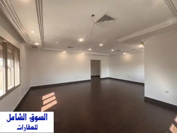 للإيجار دور في مشرف، بمساحات واسعة بالقرب من الجمعية الرئيسية. 3 غرف نوم (1 ماستر) غرفتان بينهما ...