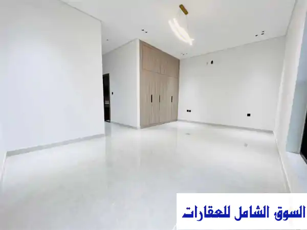 فيلا تاون هاوس فاخرة للإيجار السنوي بالحليو عجمان...