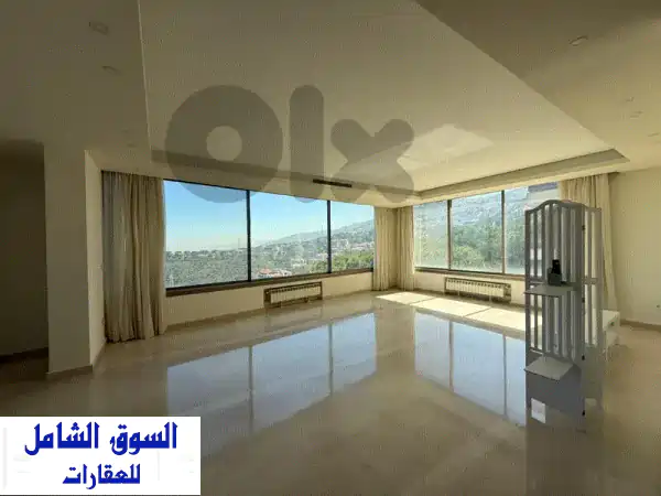 شقة أحلامك للإيجار في بيت مري: إطلالة جبلية...