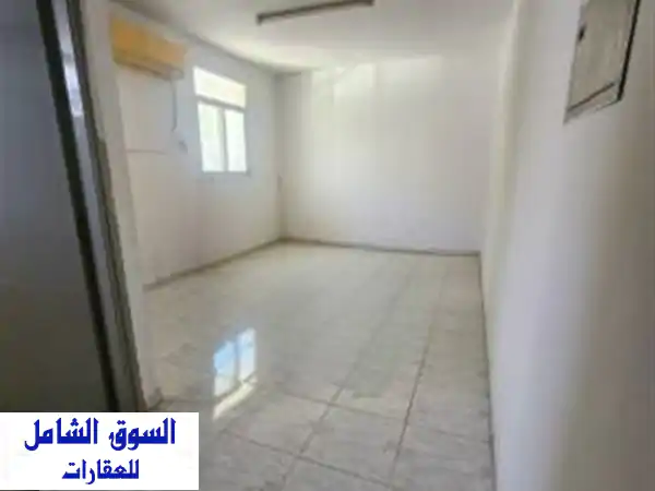 استوديو عائلى للايجار فى الشارقة مع مكيف منطقة...