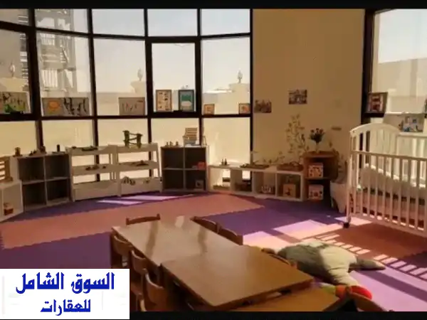 حضانة مرخصة للبيع، موقع مميز على شارع تجاري، معتمدة...
