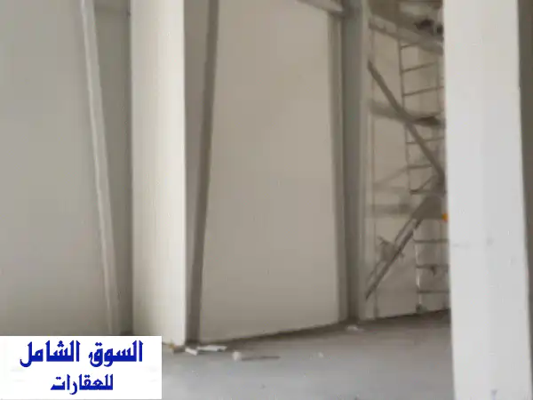 فرصة ذهبية: مستودع متكامل ضخم للإيجار السنوي في...