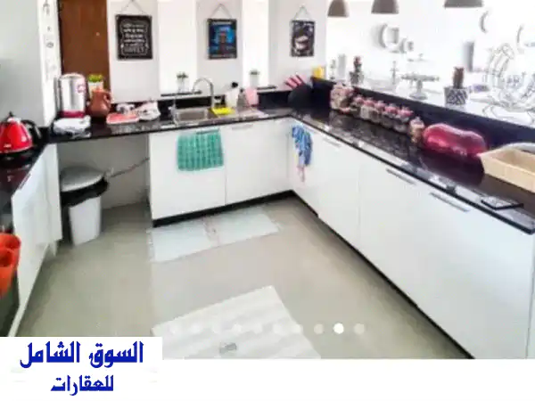 أماكن العقارية للبيع شقة في جزيرة الريف  تتكون من ثلاث غرف  مطبخ  صالة  ثلاث حمامات  موقف ...