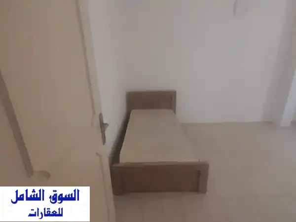 شقة للإيجار في الحورة | مفروشة غرفتي نوم | 250 د.ب شامل الكهرباء والبلدية | مقابل مجمع التأمينات