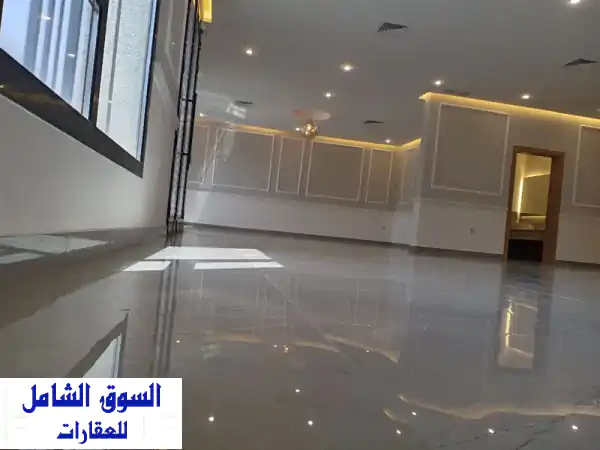 للإيجار في بيان الكبير: دور أرضي فاخر (VVVIP)...