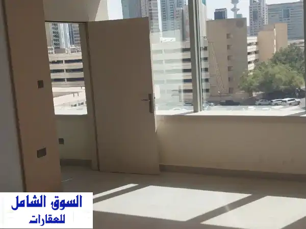 إيجار نصف دور تجاري فاخر 85م² بشرق الكويت | موقع استراتيجي شارع جابر المبارك