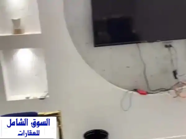 استوديو فندقي فاخر وواسع (110م) للايجار اليومي...