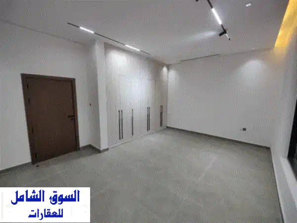 فرصة ذهبية! تاون هاوس 4 غرف نوم للبيع في الحليو 2 عجمان | تصميم عملي وموقع مميز