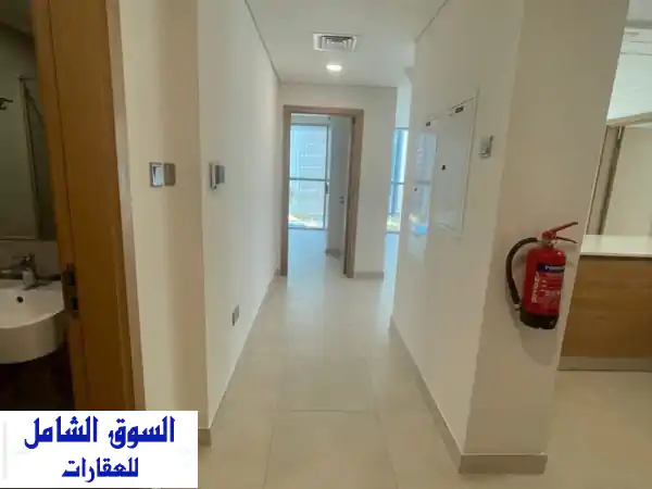 شقة للإيجار الفاخرة في جزيرة الريم أبوظبي:...