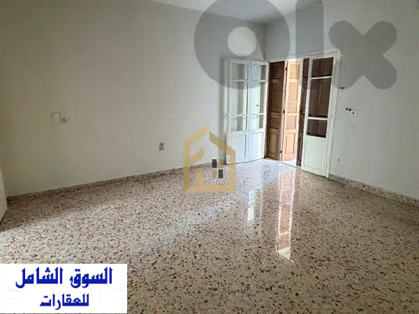 شقة للإيجار في الأشرفية NY389: 200 م²، 3 غرف نوم، موقف خاص، منطقة هادئة | بيروت