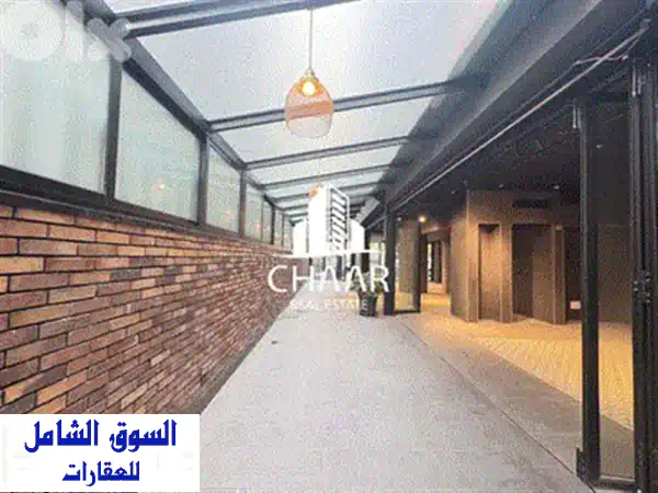 فرصة ذهبية: محل تجاري فاخر 250م² للايجار في قلب بدارو، بيروت | موقع استراتيجي #R2982