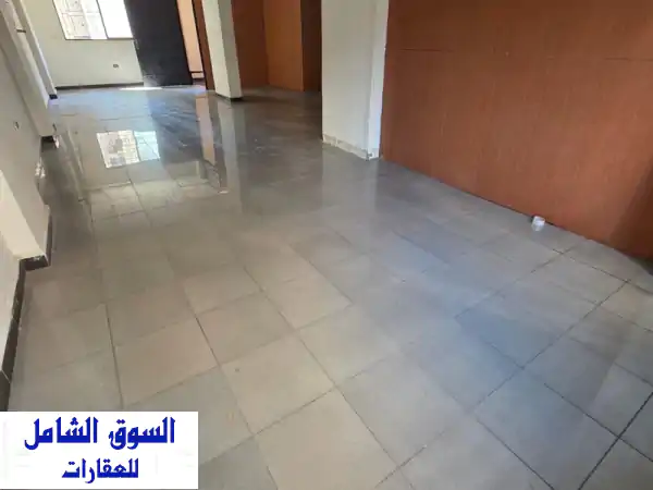 فرصة استثمارية لا تعوض: محلان تجاريان فاخران للبيع...