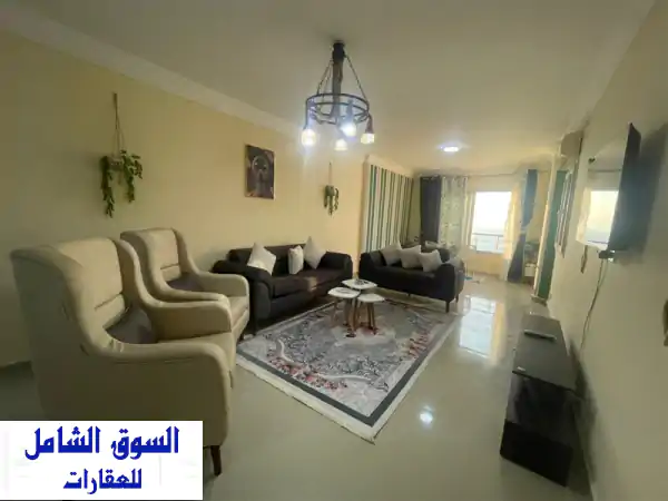 18 مكرم مميز