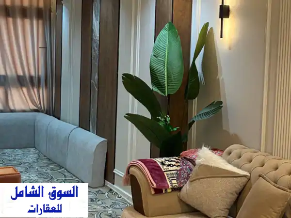 شقه للبيع في مدينه نصر الواحه بالعفش...