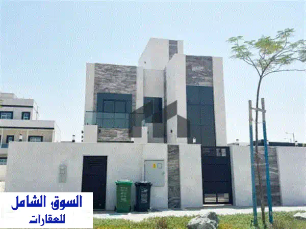 فيلا الأحلام في الريمان، الشامخة: 5 غرف نوم...