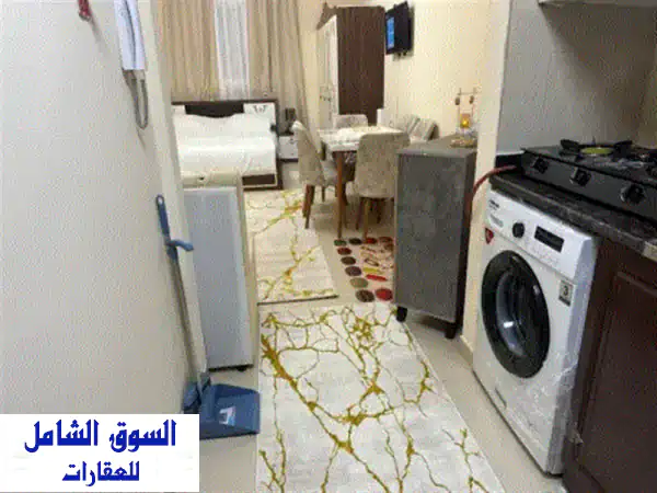 للايجار: استوديو مفروش فاخر بأبراج الياسمين | شامل كل الفواتير وموقف خاص - 3500 فقط!