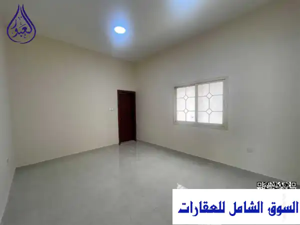 فيلا نظيفة جدا للإيجار السنوي بمنطقة الروضة 1 في عجمان