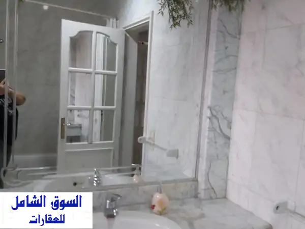 شقة سوبر لوكس لقطة للبيع بسعر ممتاز