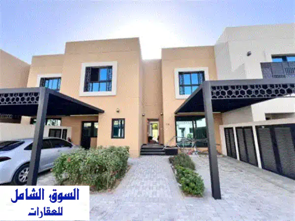 للبيع فيلا ذكية مفروشة بالكامل، تشطيب vip في...
