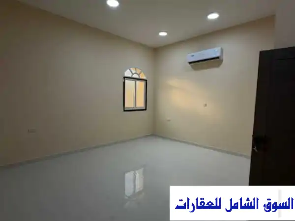 للإيجار فيلا طابقين أول ساكن العين السليمات في