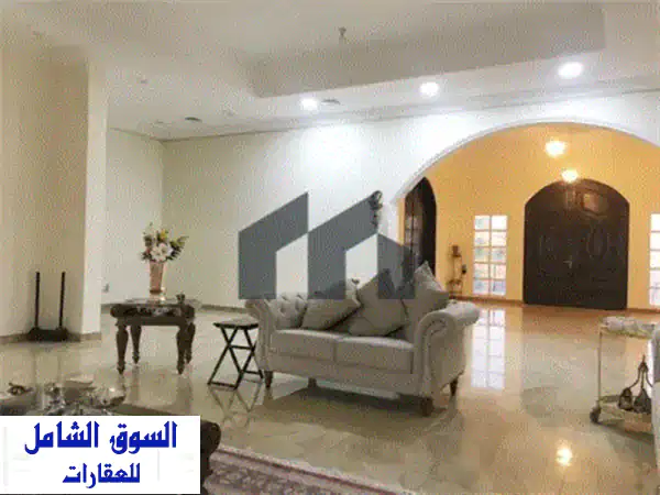 فيلا فاخرة للبيع بمدينة محمد بن زايد: موقع استراتيجي ومساحة 20,000 قدم مربع