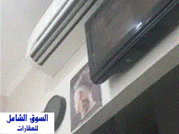 يوجد صالون حلاقة رجالي مجهز 3 كراسي وكراسي غسيل ويوجد لديه زبائن للبيع في شارع عبد السلام عارف ...