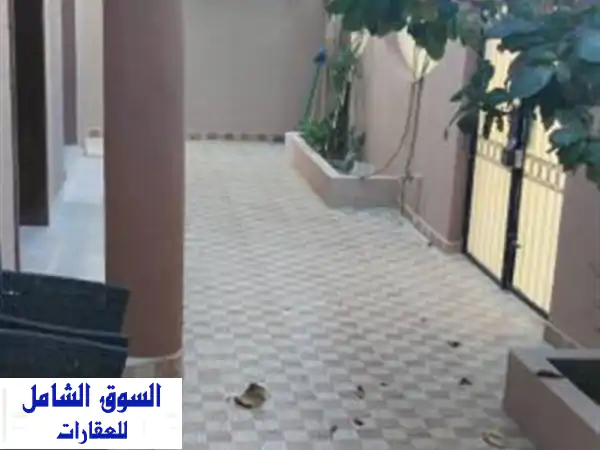 فيلا نصف مفروشه للايجار في منطقه قلالي