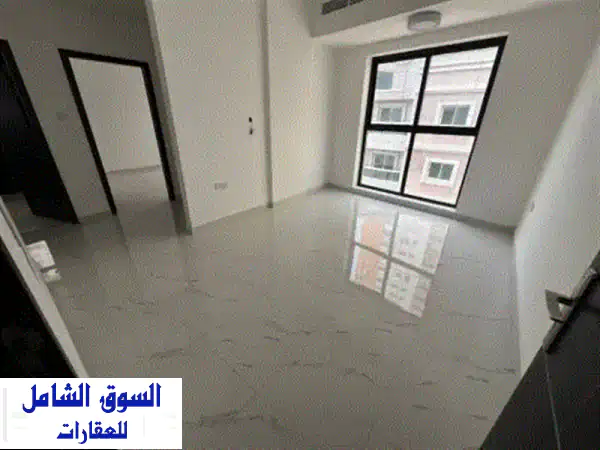 فرصة مميزة للسكن في أحد أفضل مواقع كورنيش عجمان....