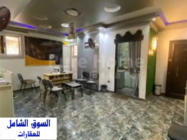 مقر اداري للبيع  محرم بك  متفرع من شارع زين العابدين