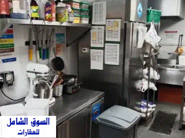 فرصة استثمارية ذهبية: مطعم مجهز بالكامل للتنازل في دبي، البرشاء 1 - جاهز للتشغيل الفوري!