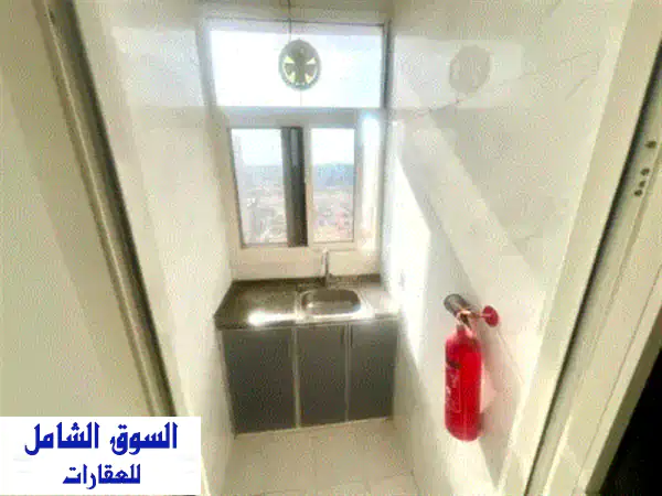 استوديو فاخر للإيجار في العالية عجمان | 22 ألف درهم على 4 دفعات | مطبخ منفصل وصيانة مجانية