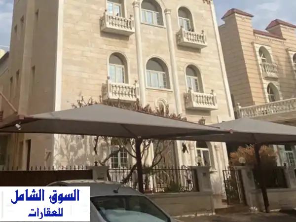 للبيع بيت في بيان قطعة 1 المساحة 750 متر مربع، يقع...