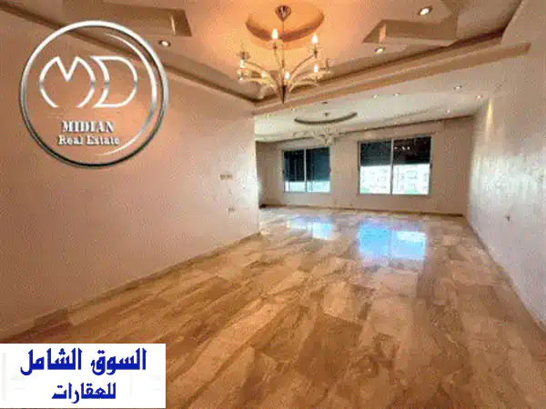 شقة أحلامك في الرابية: 340م مع رووف خاص 120م، 5 نوم ماستر، تشطيبات سوبر ديلوكس وإطلالة ساحرة!