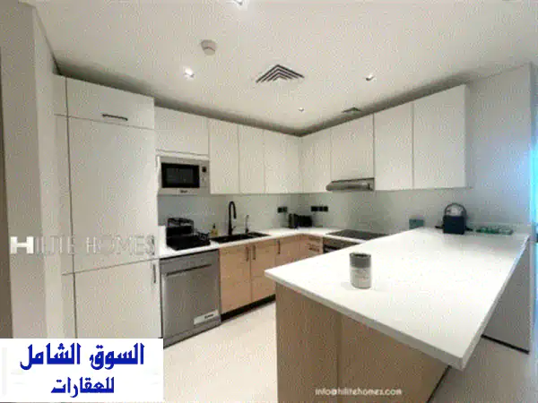 شقة مفروشة جديدة بالكامل مكونة من 3 غرف نوم في مدينة الكويت مع ديكورات فاخرة، غرفة خادمة، مسبح، ...