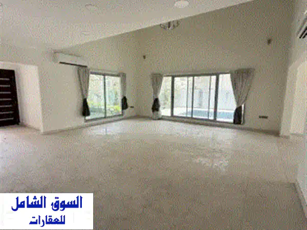 للإيجار فيلا فخمة مودرن في الزلاق، طابقين. تتكون...