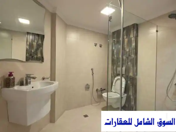 فيلا فاخرة للإيجار بالجابرية | 8 غرف نوم للعائلات الكبرى | موقع مميز وحيوي | الترا هومز