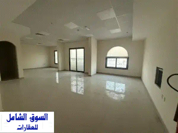 للإيجار عدد 4 مكاتب في الصجعة القديمة موقع مميز جدا...