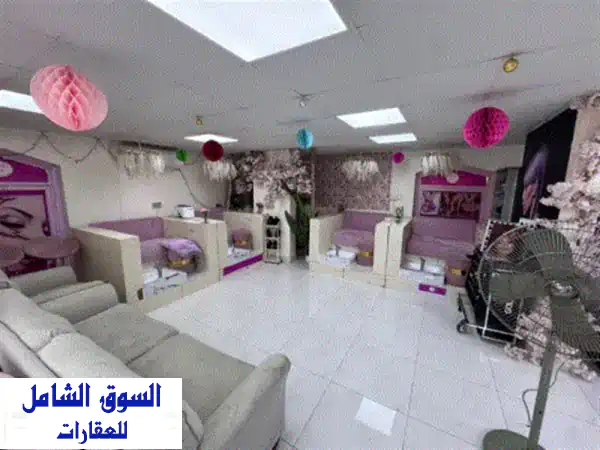 فرصة ذهبية للكوافيرات والمستثمرات. تم تنزيل السعر للنصف لسرعة البيع ب 60 ألف درهم فقط لصالون تجميل ...